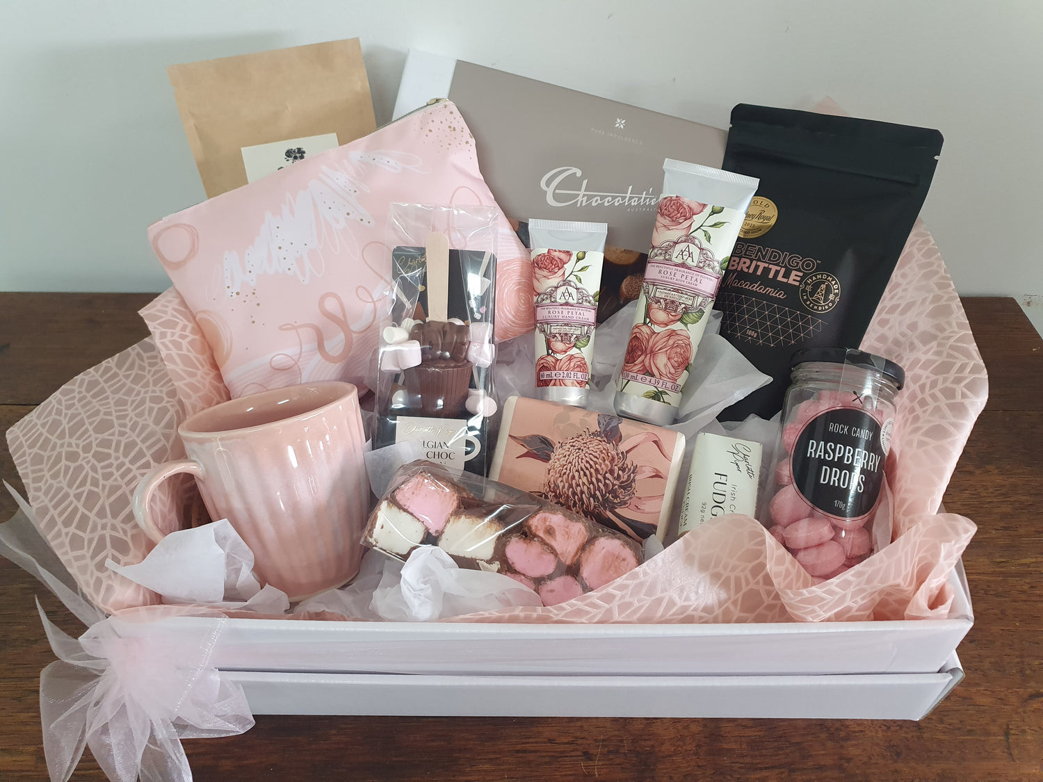 Deluxe Gift Hamper
