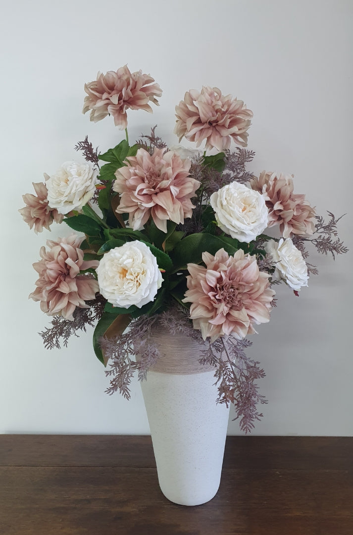 Dahlia & Roses