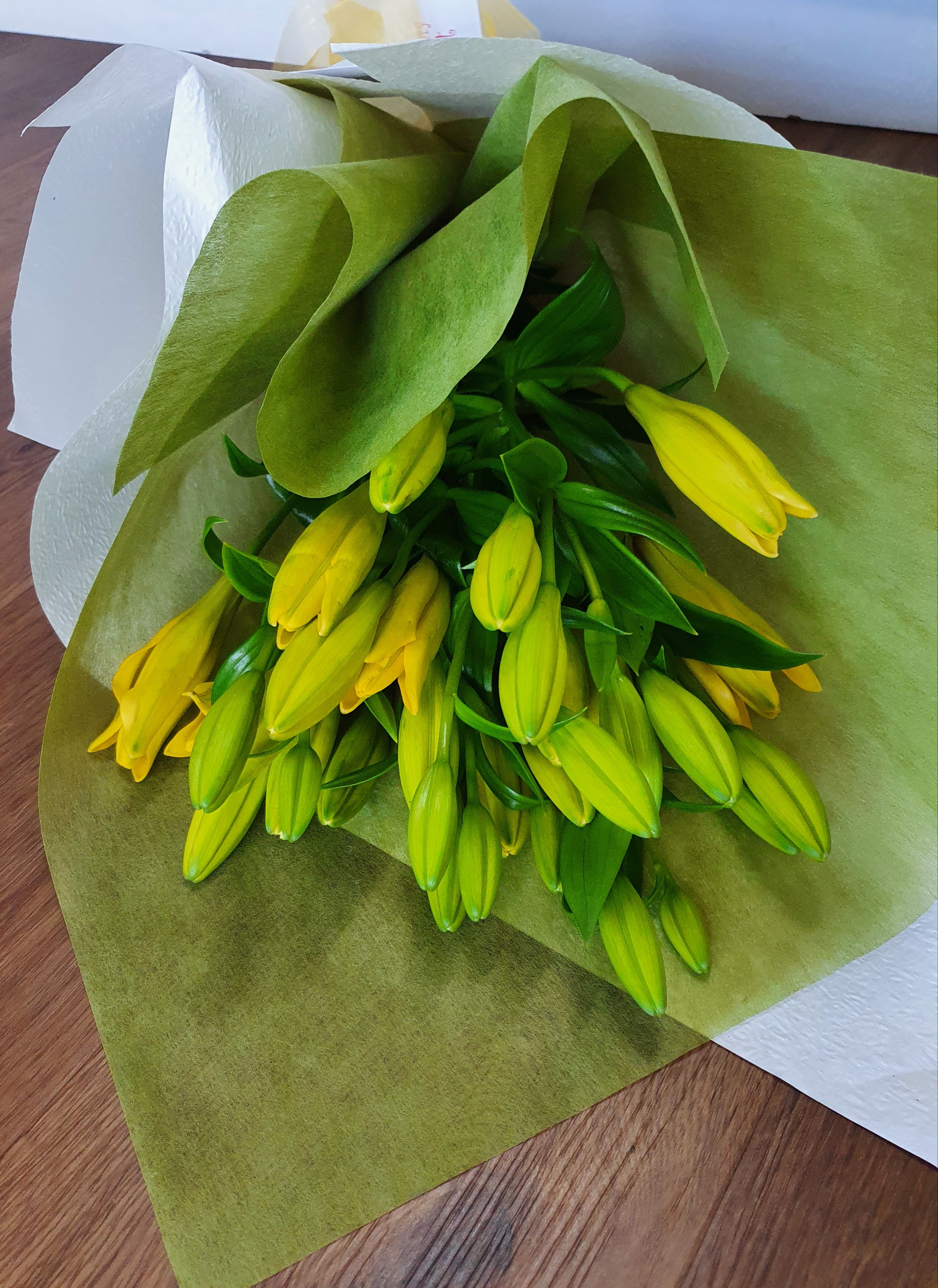 WRAPPED LILIES